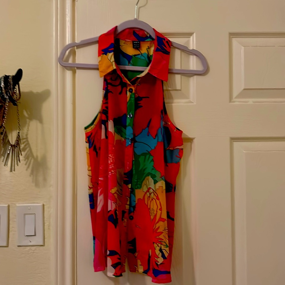 SHEIN summer top dressy material very colorful size xl runs like a size 12